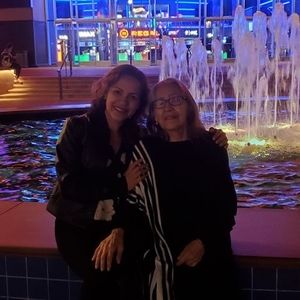 Meet your Posher, Dianny